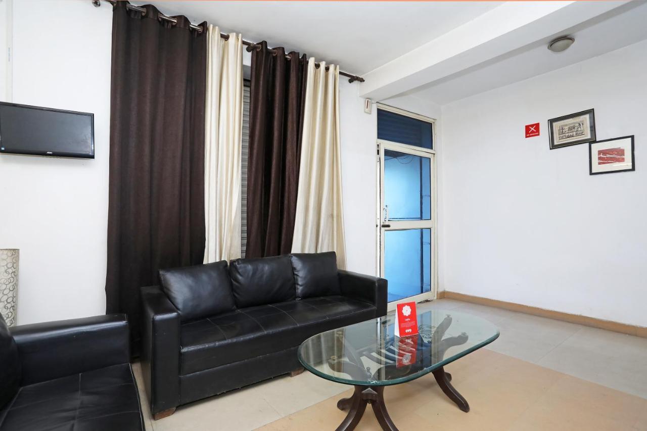 Oyo 11392 The Hotel Grand Hospitality Noida Eksteriør bilde