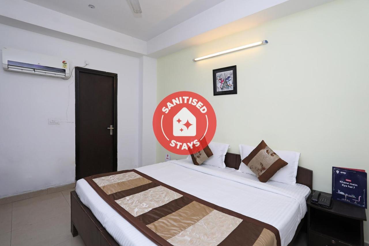 Oyo 11392 The Hotel Grand Hospitality Noida Eksteriør bilde