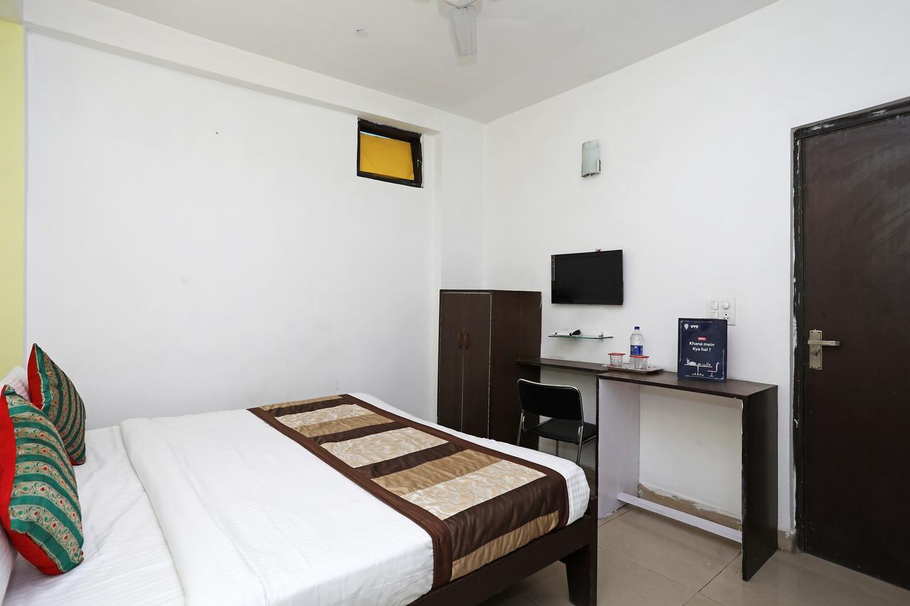 Oyo 11392 The Hotel Grand Hospitality Noida Eksteriør bilde